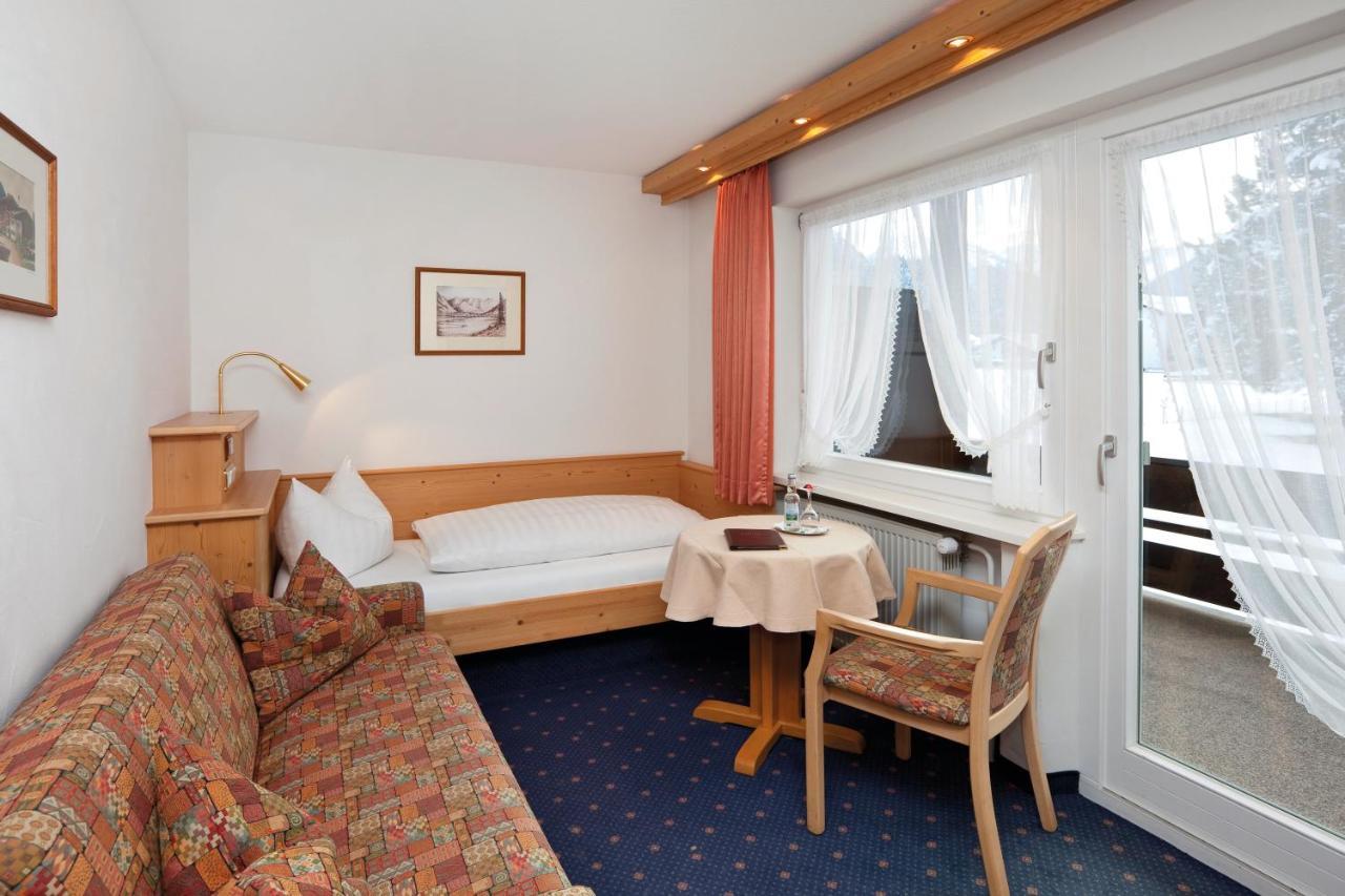 Hotel Garni Kappeler-Haus Oberstdorf Bagian luar foto
