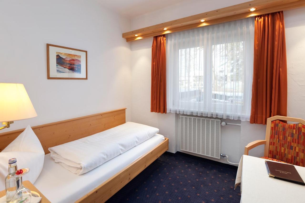 Hotel Garni Kappeler-Haus Oberstdorf Bagian luar foto